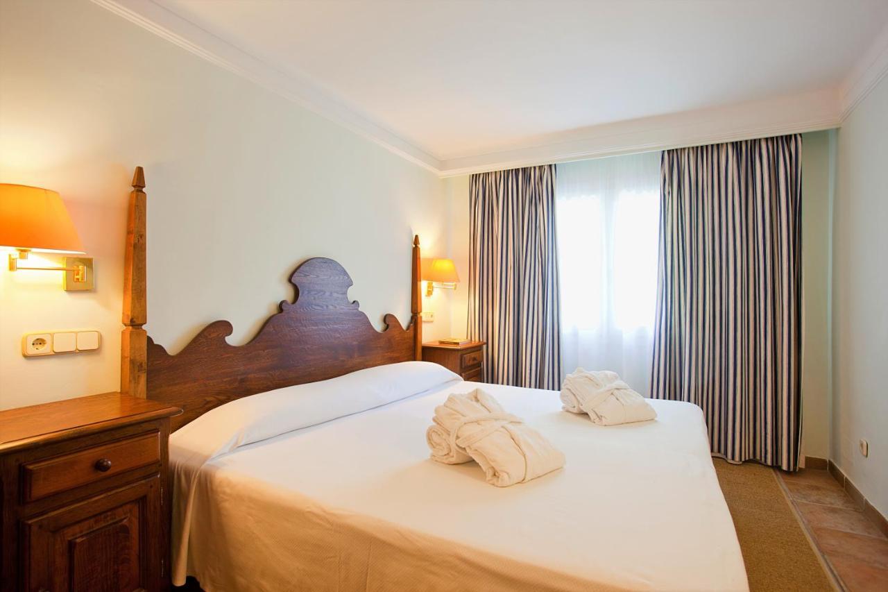 Hotel Cala Sant Vicenc - Adults Only Cala de Sant Vicenc Dış mekan fotoğraf