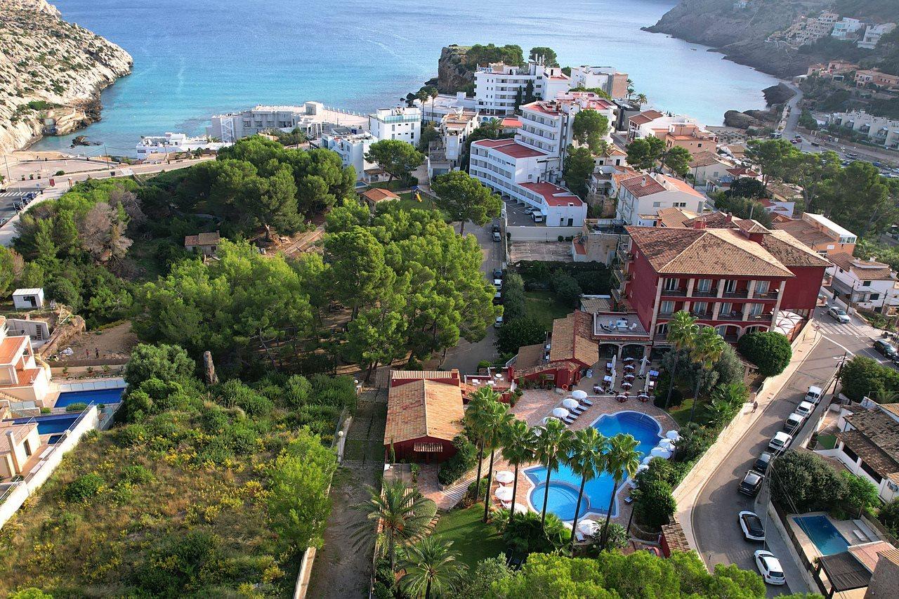 Hotel Cala Sant Vicenc - Adults Only Cala de Sant Vicenc Dış mekan fotoğraf