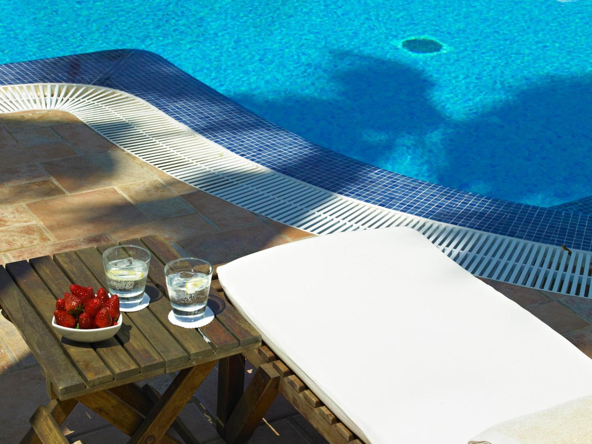 Hotel Cala Sant Vicenc - Adults Only Cala de Sant Vicenc Dış mekan fotoğraf