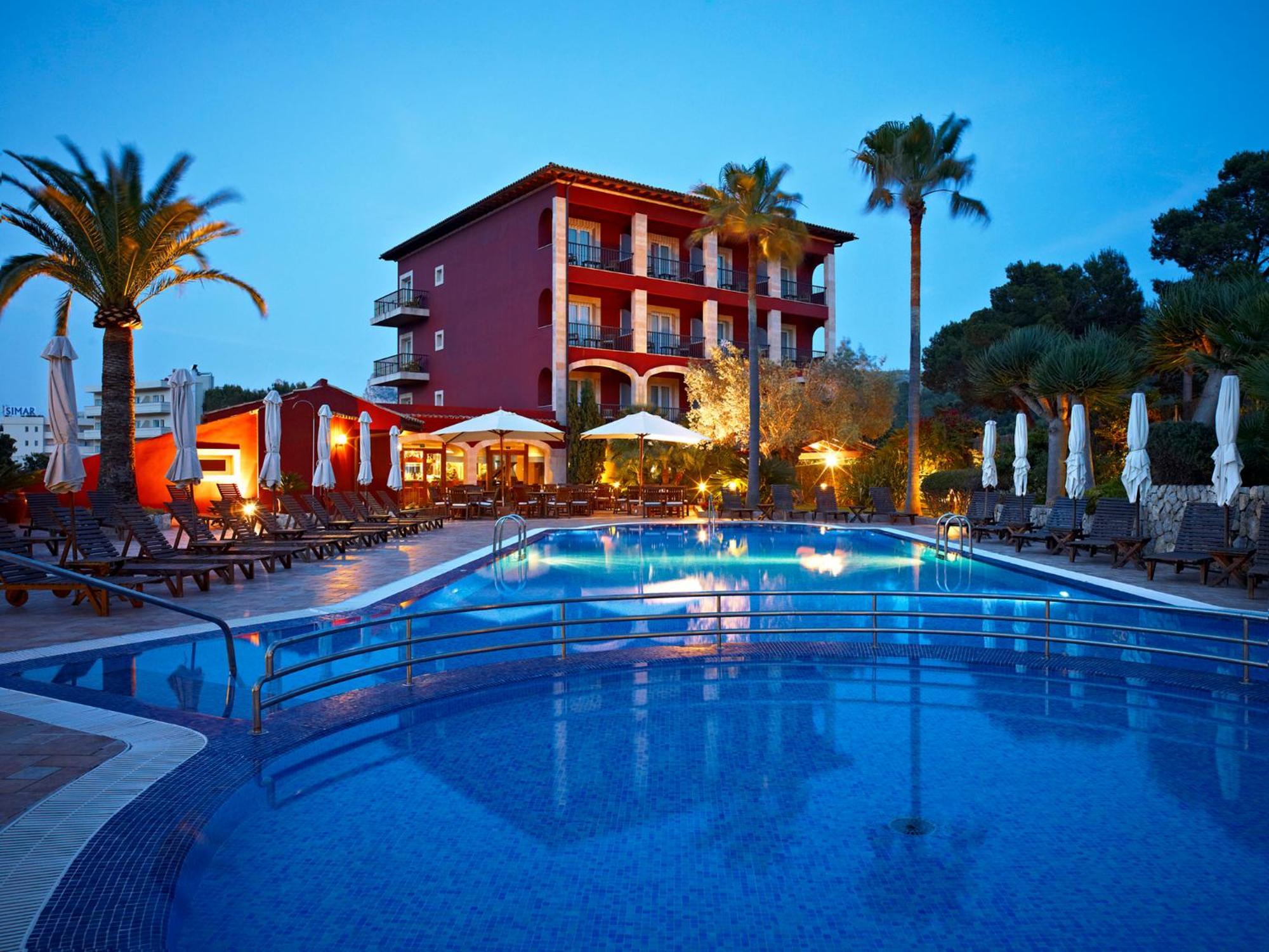 Hotel Cala Sant Vicenc - Adults Only Cala de Sant Vicenc Dış mekan fotoğraf