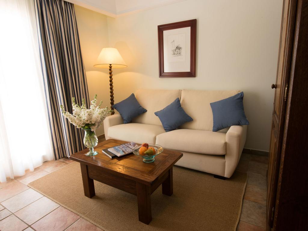 Hotel Cala Sant Vicenc - Adults Only Cala de Sant Vicenc Dış mekan fotoğraf